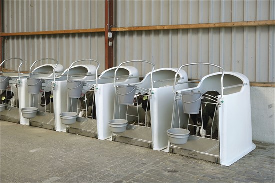 индивидуальные домики для телят, домики для телят с открытой крышей, домикки для телят Calf-Tel, содержание телят